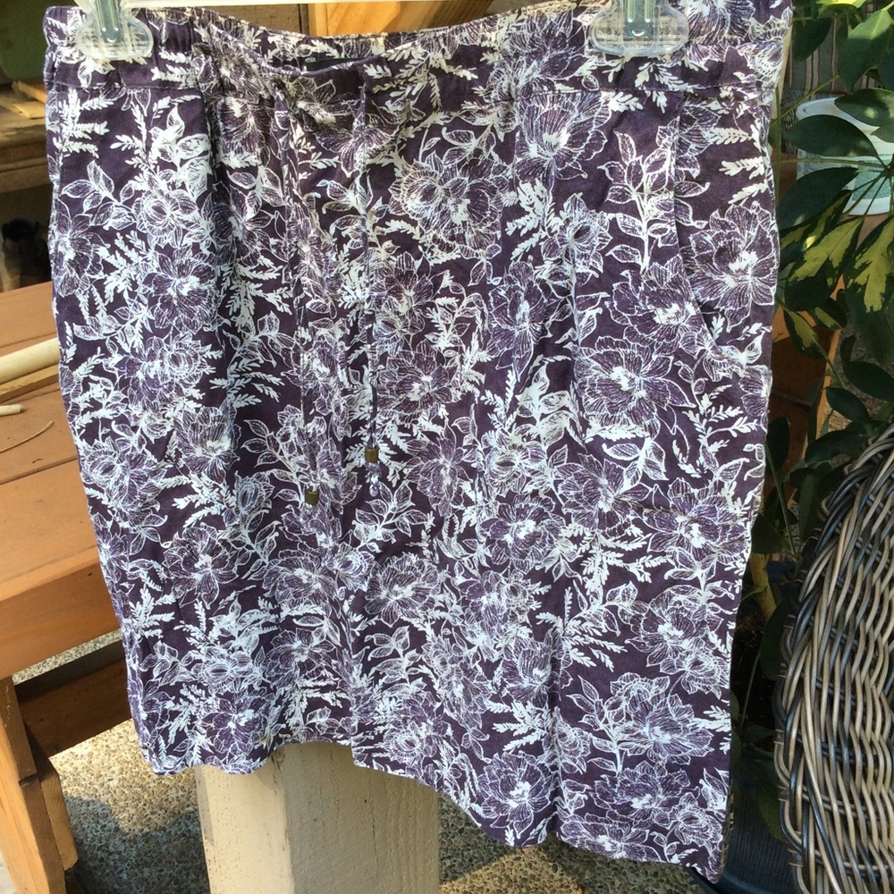 Eddie Bauer skirt flop fit viscose purple tone